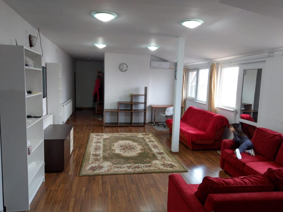 Apartament 5 Camere Cu Balcon Costinesti Plaja 5 Minute Nucilor 6 Exterior foto